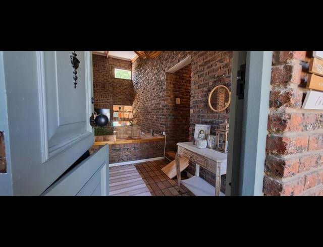 4 BEDROOM HOUSE FOR SALE IN DORMEHLS DRIFT